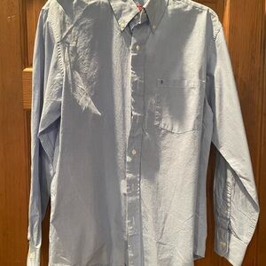 Izod Men's Casual Light Blue Button-Down Shirt